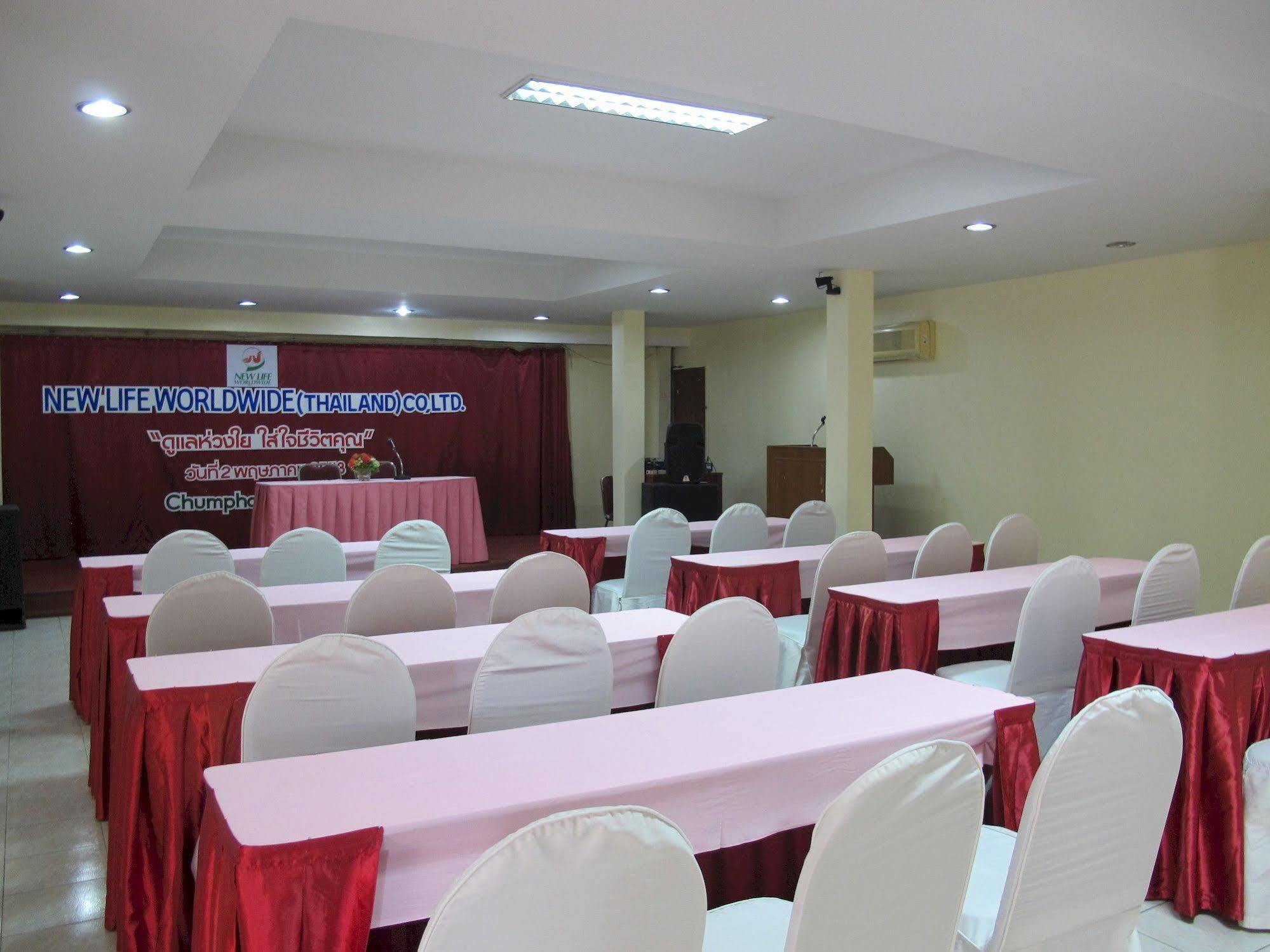 Chumphon Palace Hotel Bagian luar foto